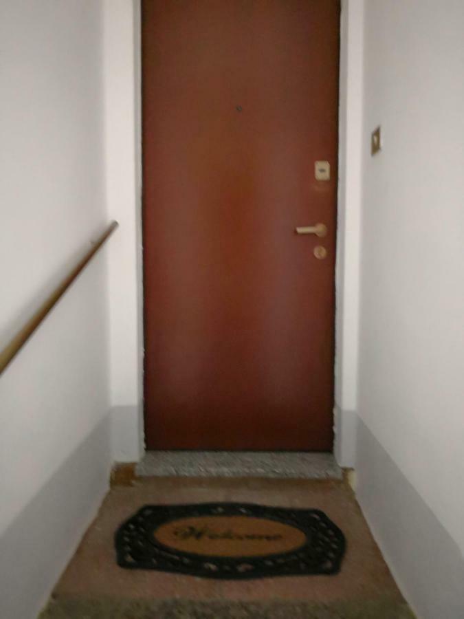 A Casa Di Rossano E Rossella Apartment Карбония Екстериор снимка